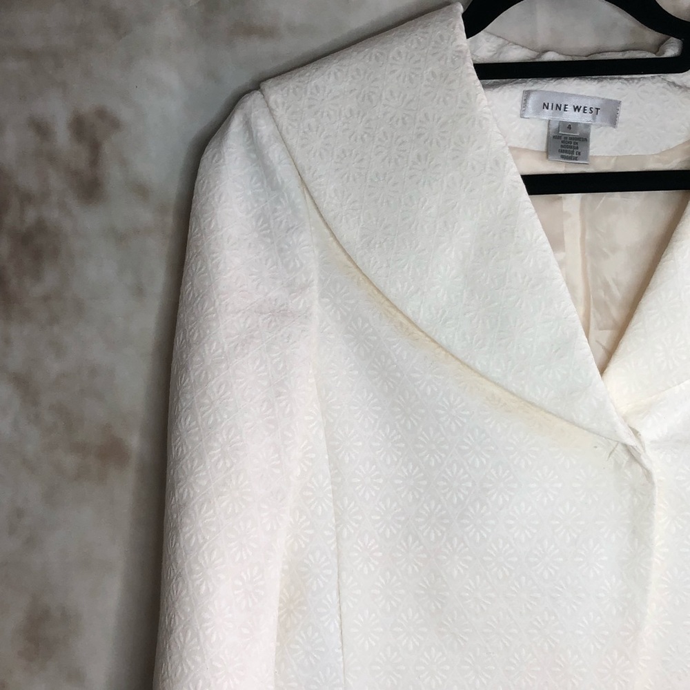 Nine West cream textured jacket